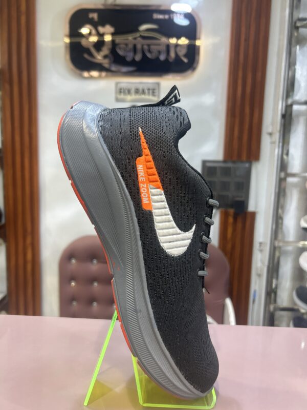 Safety shoes