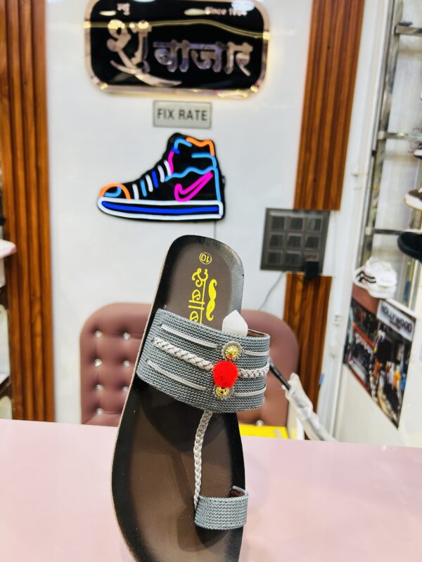 Rubab Chappals